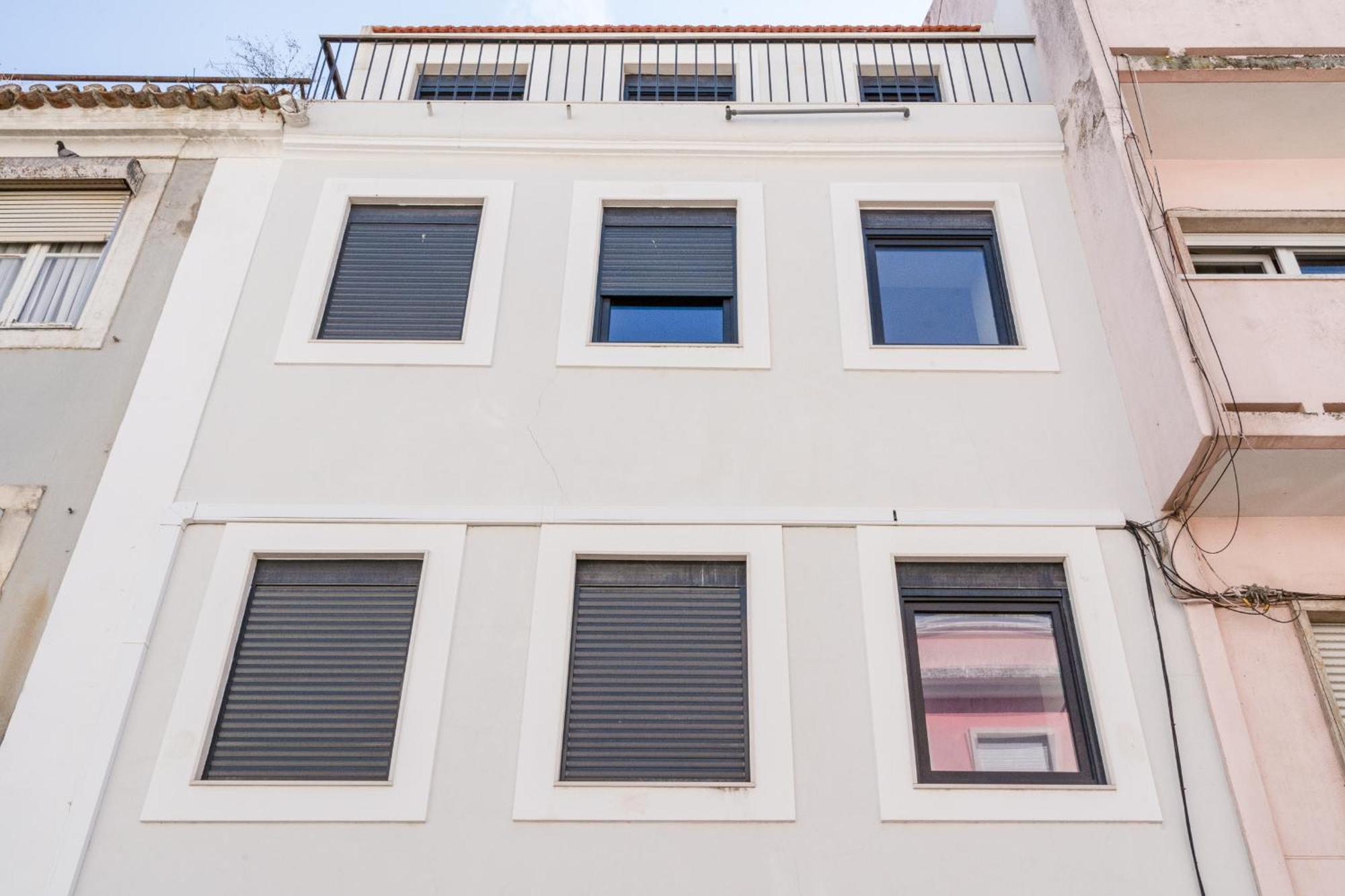 Lapa Charm Apartments With Patio Lisbon Exterior photo